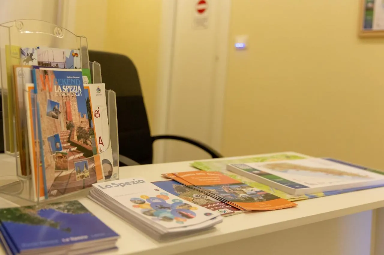 Guest house Vicolocorto Affittacamere La Spezia