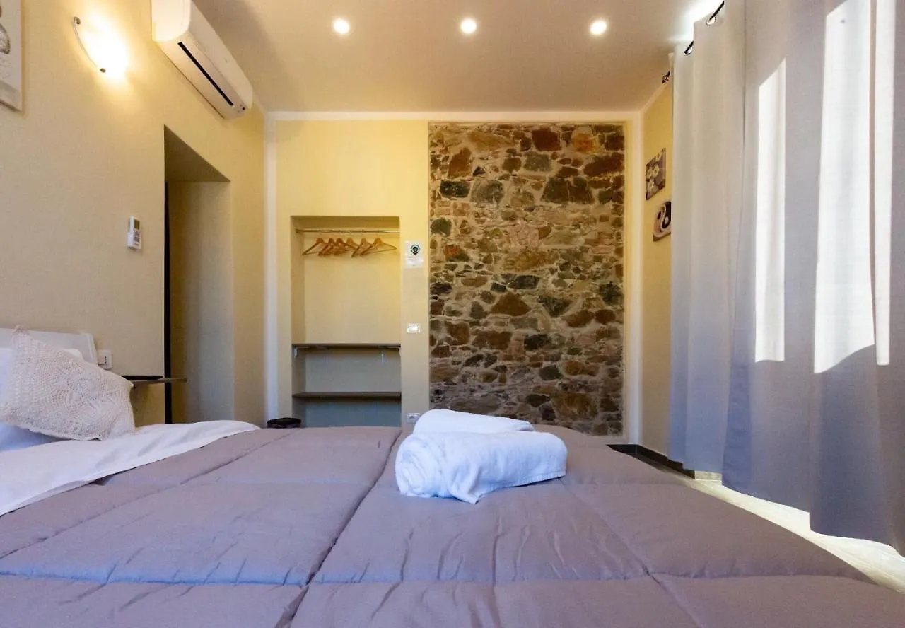 Guest house Vicolocorto Affittacamere La Spezia